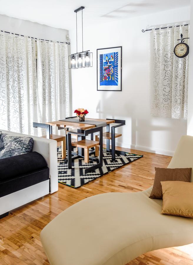 Apartament Majo *